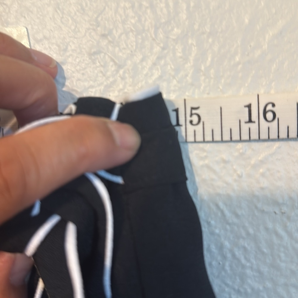 Diane Von Furstenberg Black Skort with White Piping M preppy - Picture 2 of 6